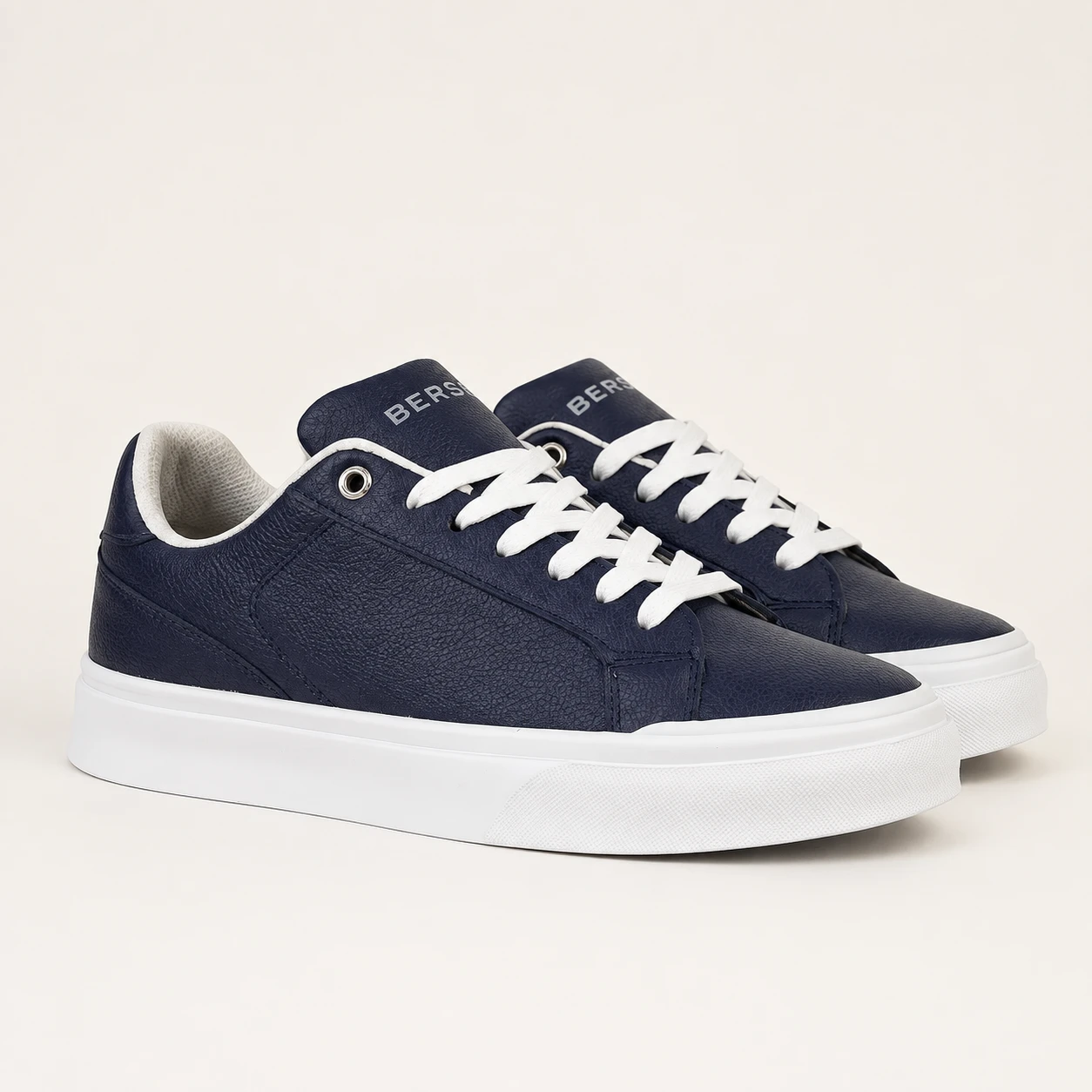 bershka-mens-classic-shoes-in-navy-blue-and-white-code-144 rovanstyle view1 کفش کلاسیک برشکا مردانه رنگ سرمه ای سفید /کد144 - تصویر 1