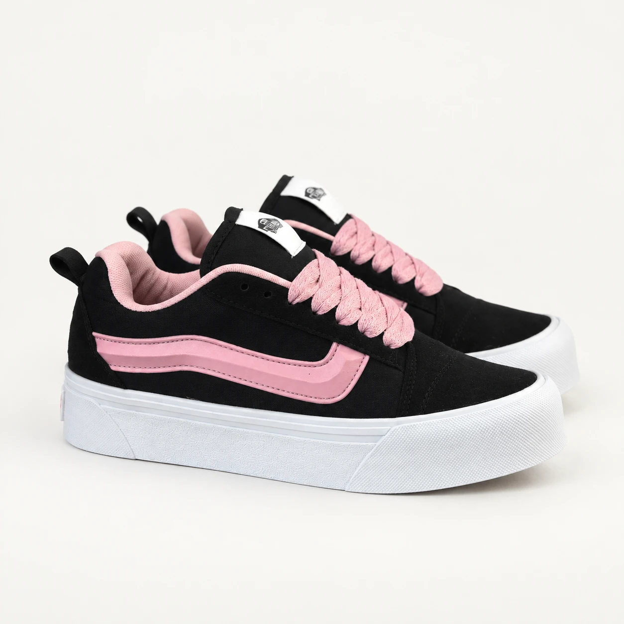 Converse Old School Cano Pro Women's Sneakers, Black and Flesh Color Code 177 rovanstyle view1 کتونی ونس اولد اسکول کنو پرو زنانه رنگ مشکی کالباسی/کد177 - تصویر 1