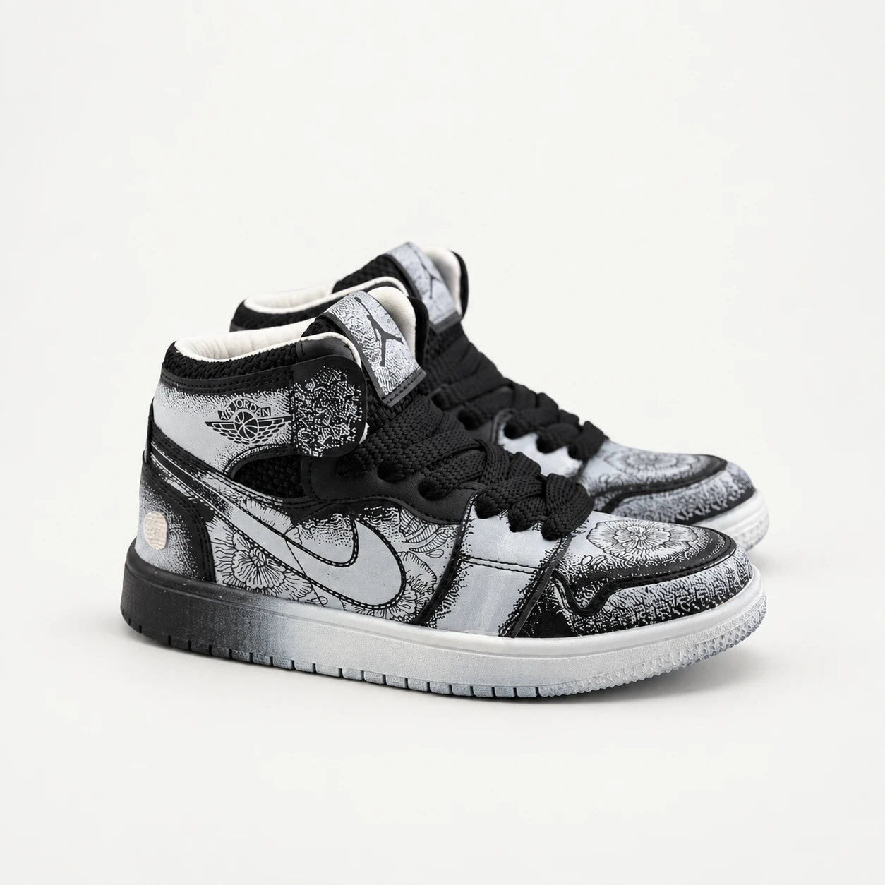 Jordan One Family high-top sneakers for men and women, black and white code 207 rovanstyle view 1 کتونی ساقدار جردن وان فمیلی مردانه و زنانه رنگ مشکی سفید/کد207 - تصویر 1